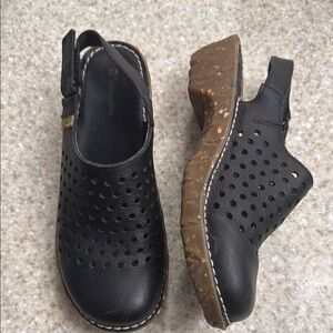 El Naturalista Perforated Black Mules with Textured Brown Sole